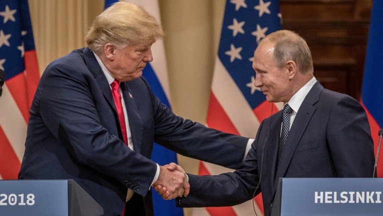 fb16886a-Trump Putin (GETTY IMAGES)-401720