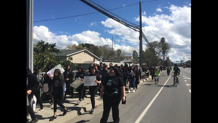 6b165164-walkout_1520648451891.jpg