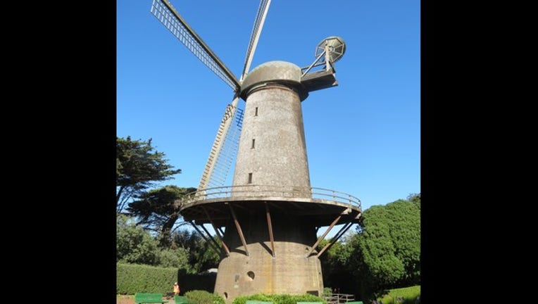 aaa06456-windmill_1494372085097.jpg