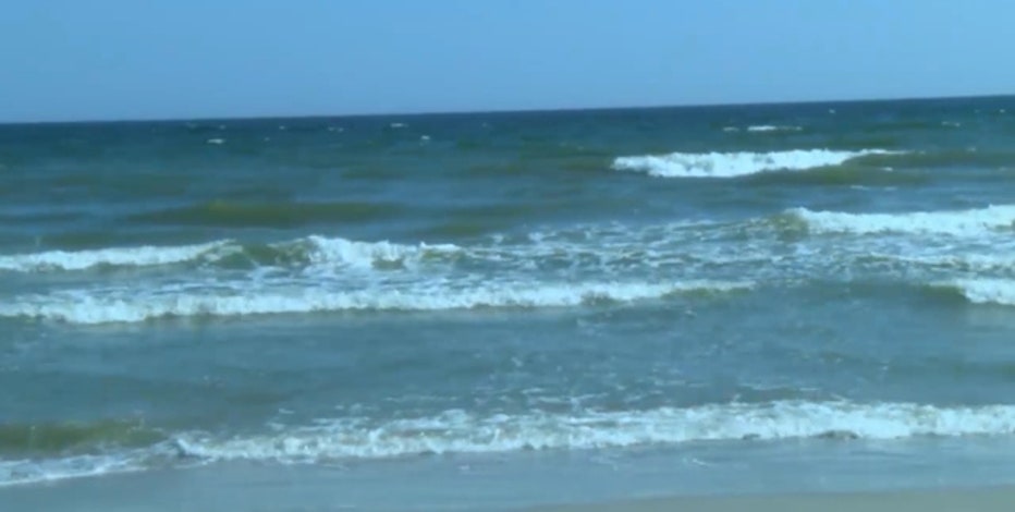Girl Loses One Leg Above The Knee In North Carolina Shark Attack