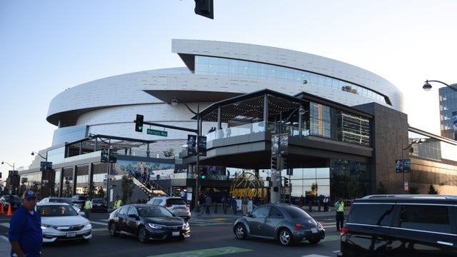 Warriors to host first regular season game at Chase Center tonight