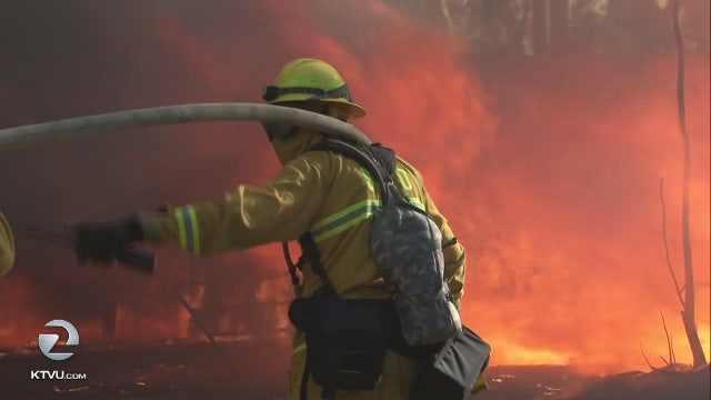 Four structures destroyed in quick-moving 'Arnold Fire' in Schellville