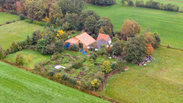 Family of 7 discovered living in Dutch farm cellar for years waiting for world to end
