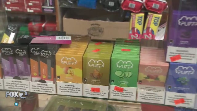 East Bay congressman proposes temporary nationwide e-cigarette ban, hosts town hall