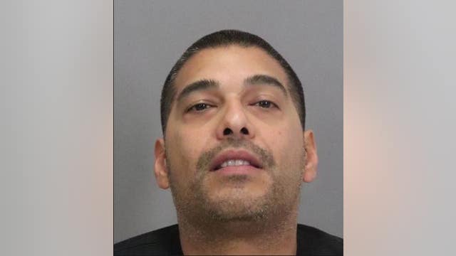 Man busted for vandalizing Joe Montana statue at Levi's Stadium after 49ers loss