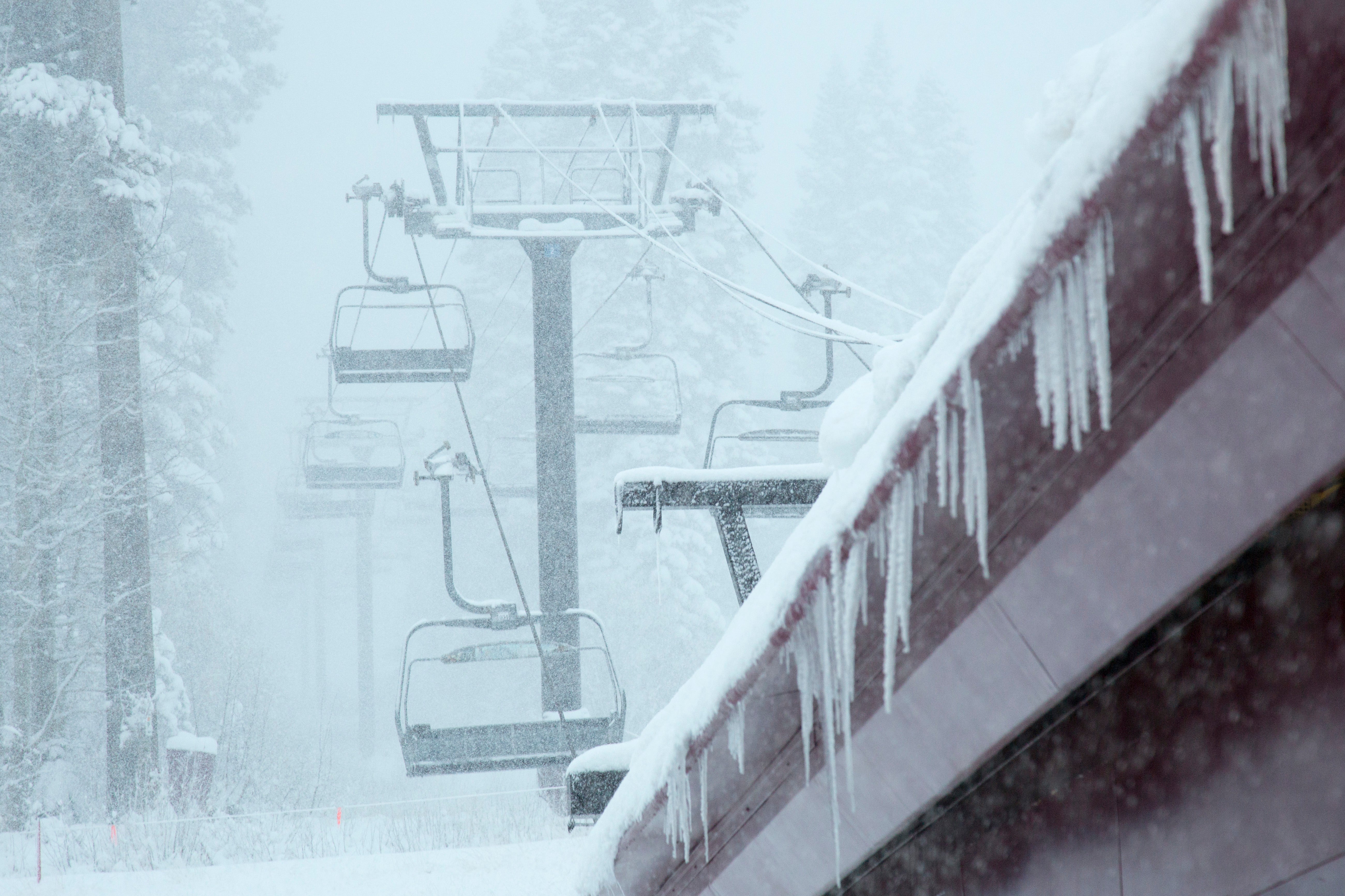 Hillsborough man dies in Northstar skiing accident