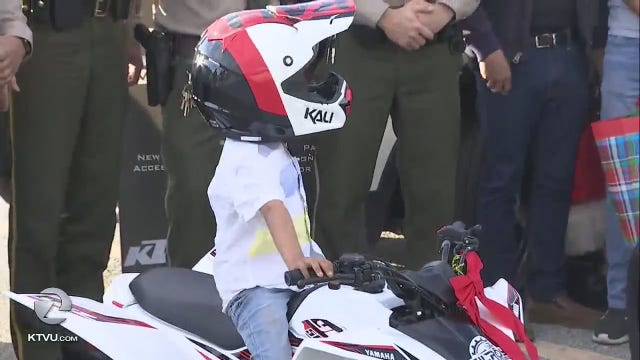 Santa helps sheriff's department replace 6-year-old cancer patient's stolen toy ATV