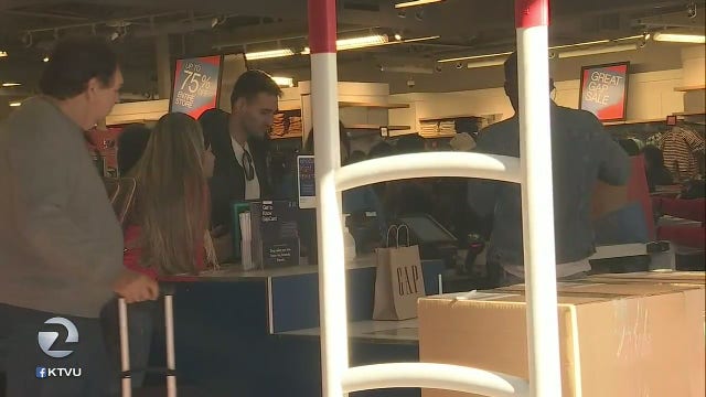 Bay Area shoppers take advantage of after Christmas sales