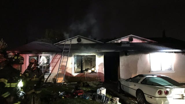 Barricaded suspect badly injured in San Jose house fire following foot chase