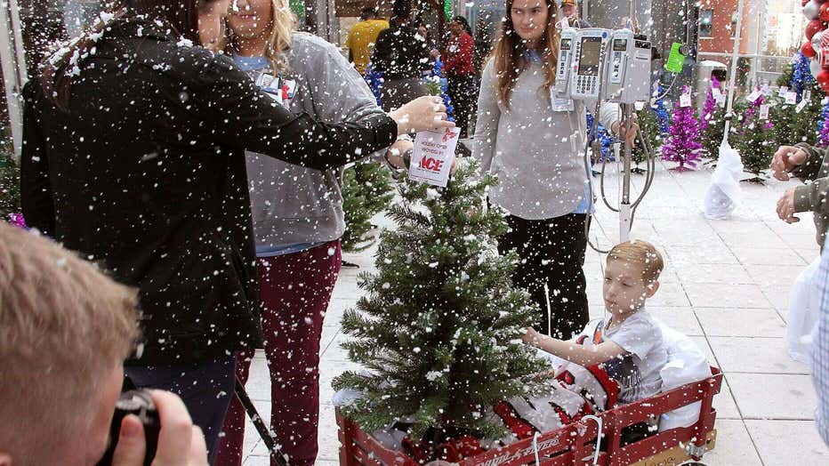 Children-were-then-encouraged-to-decorate-their-trees-with-ornaments-that-they-made..jpg