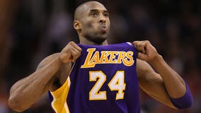 NBA players pay tribute to Kobe Bryant by voluntarily retiring his numbers