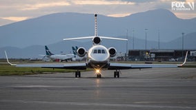 Campaign crunch time forces progressives to eye private jets