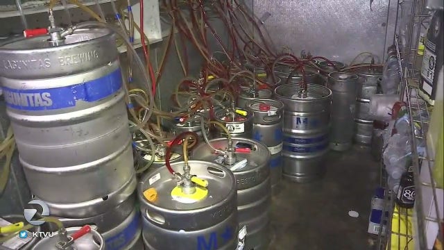 Local businesses make final preparations ahead of NFC Championship game