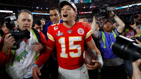 Mahomes leads Chiefs’ rally past 49ers in Super Bowl, 31-20