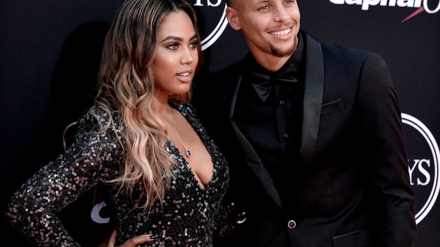 Steph Curry shares steamy photo with wife Ayesha while on vacation