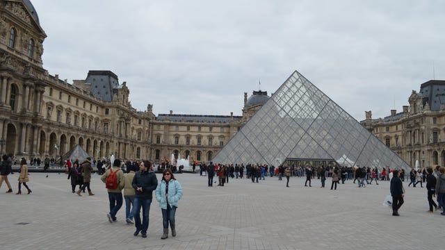 Virus spreads to over 60 countries; France closes the Louvre