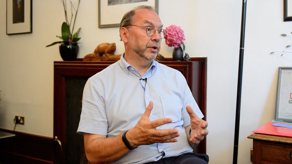 Peter Piot