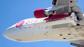 Rocket motor fails to ignite on Virgin Galactic test flight
