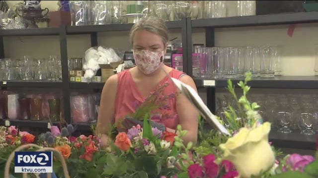 Santa Cruz County slowly reopens businesses while neighboring Santa Clara County holds back