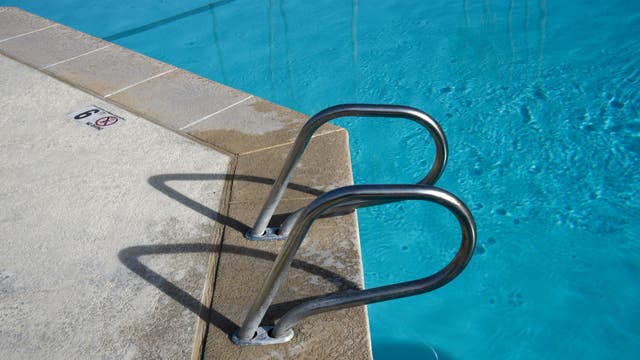 'No evidence' COVID-19 can be spread in swimming pools, CDC says
