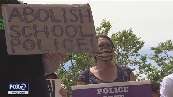 Oakland school board abolishes police force with unanimous vote
