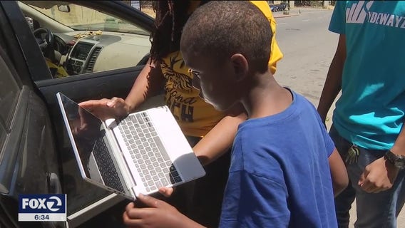 Laptops given out to close the digital divide among Oakland students