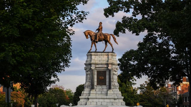 Trump says he’ll issue executive order to protect monuments