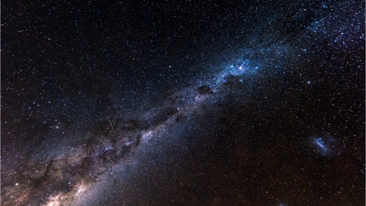 double meteor showers to light up the night sky this week sia light up the night