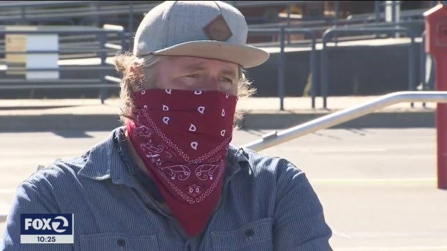 Out of work Bay Area teacher on a mission to help others