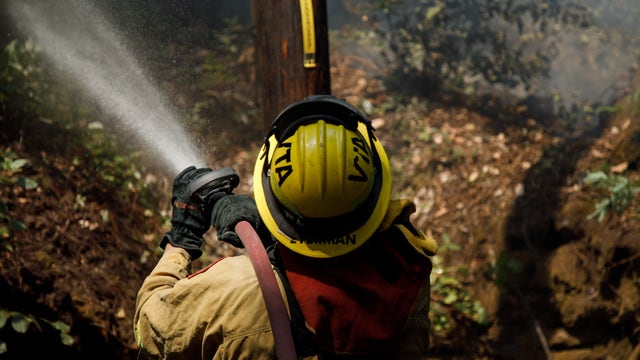 CZU Lighting Complex fires up to 35 percent containment