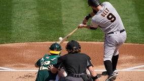 After a pair of shutouts, Giants respond to rout A's 14-2