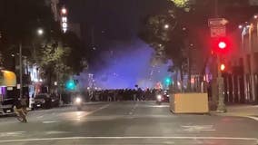 Large group marches through downtown Oakland, police make multiple arrests