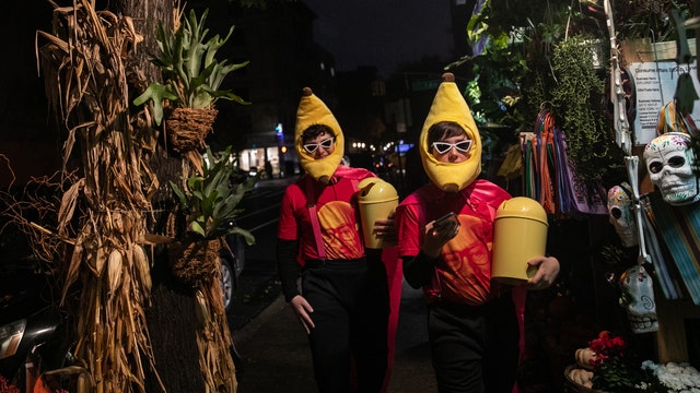 Contra Costa County urges residents to avoid trick-or-treating this Halloween