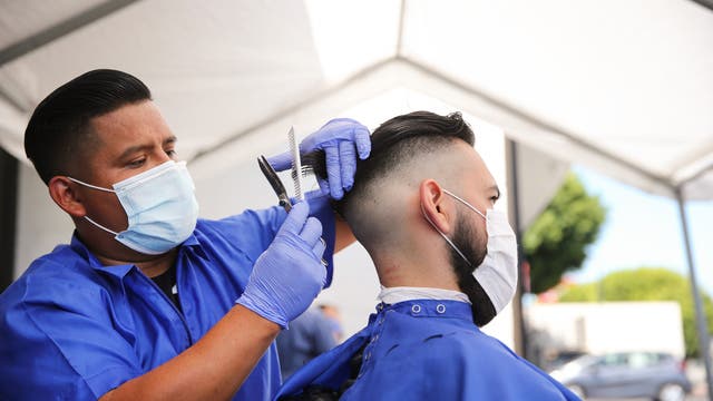 11th-hour haircuts, dining, gatherings before the Bay Area lockdown begins