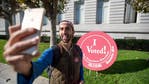 Are ‘ballot selfies’ allowed at California voting sites?