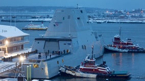 U.S. Navy Destroyer heads to San Francisco Bay for Fleet Week