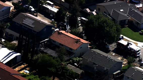 Firefighters respond to 3-alarm blaze in San Jose