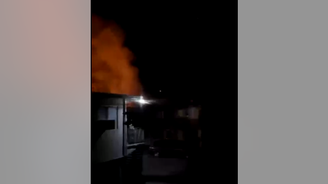 Two-story Oakland apartment building catches fire