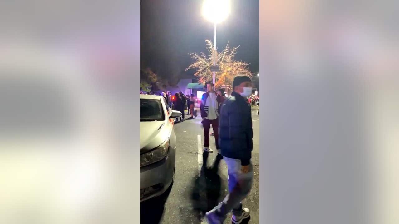 Arden Fair Mall shooting leaves 1 dead, 1 hurt on Black Friday