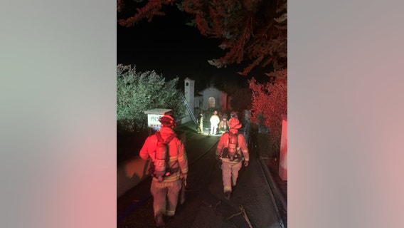 Residents safely evacuated from Los Gatos house fire