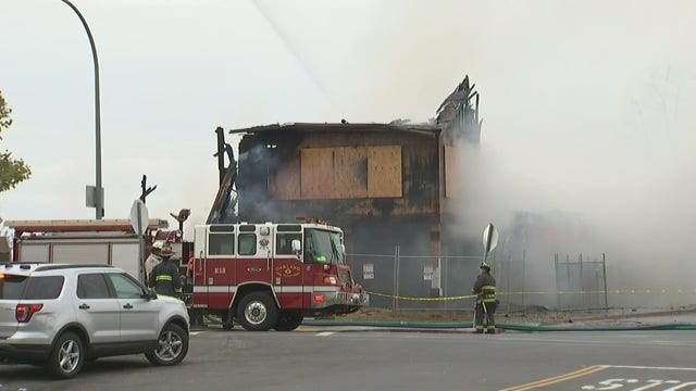 2-alarm breaks out at abandoned Oakland building