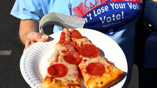 Pizza to the Polls delivers free pizza for voters waiting in long lines