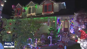 San Ramon neighborhood spreads holiday cheer with spectacular display of light and sound