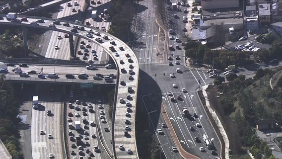 Shooting investigation briefly shuts southbound lanes of US-101 in South San Francisco