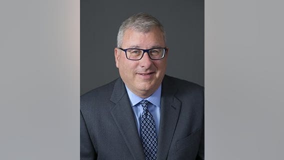 San Mateo County Transit District CEO Jim Hartnett stepping down in April