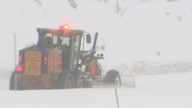 1st California snow survey in Sierra Nevada shows 93% average