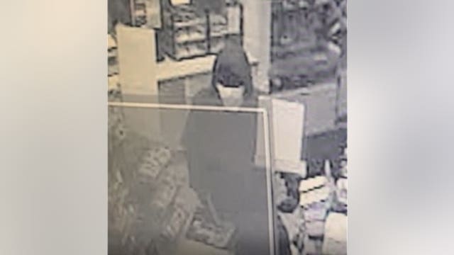 Belmont police seek suspect in armed robbery of AM/PM store