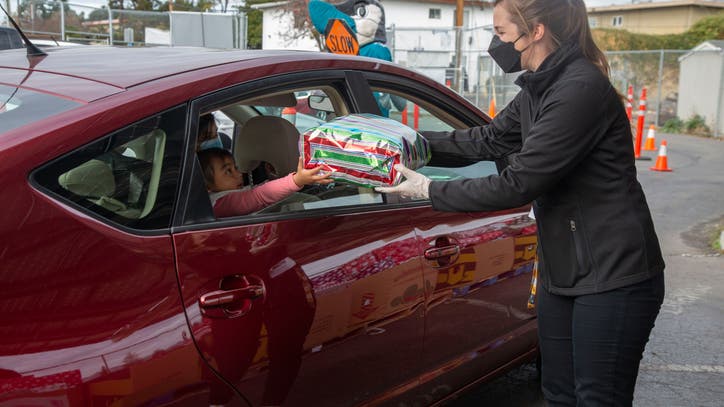 Bay Area charities see sharp increase in need this holiday season but also uptick in generosity - Vimarsana News