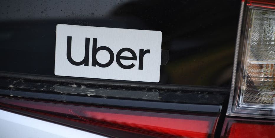 Oakland police warn of robberies, attempted carjackings targeting rideshare drivers
