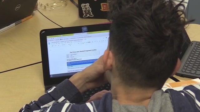 East Bay school district among 1st to offer in-person summer school